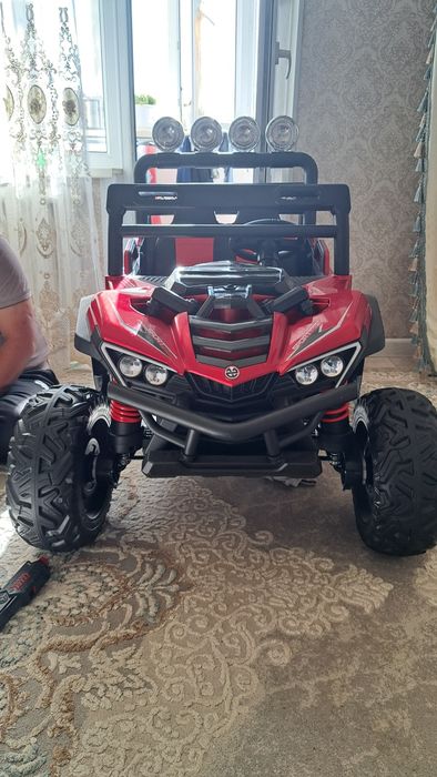 Продам детский электромобиль