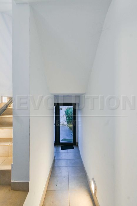 Продава се Къща в София, в.з. Малинова долина - 537 кв.м за 2100 €/кв.м - Снимка #8