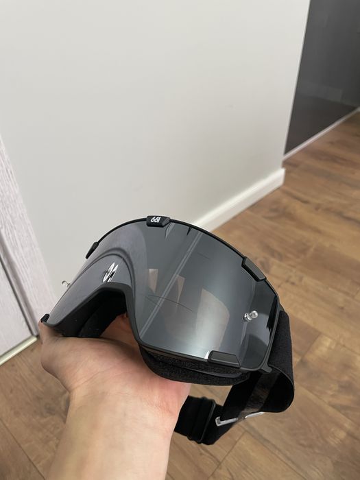 Каска 661 Reset Mips Contour Black ; Очила 661 Radia Goggles Black