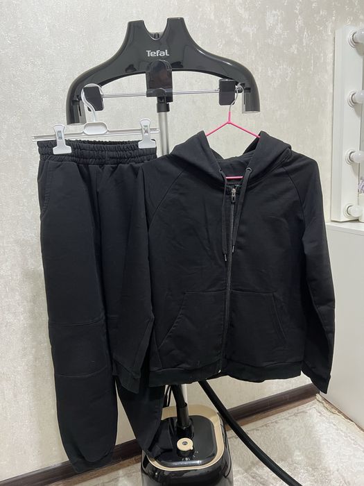 Продам одежду на девочку по 1500 тенге