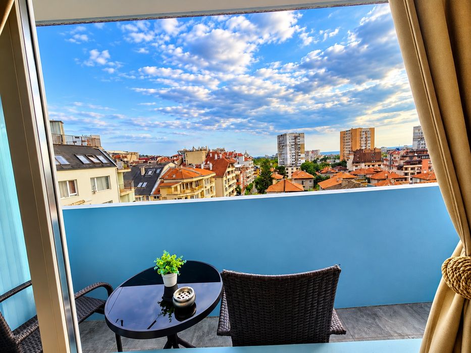 Дава се под наем Двустаен апартамент в Варна, Левски - 50 кв.м за 70 € - Снимка #3