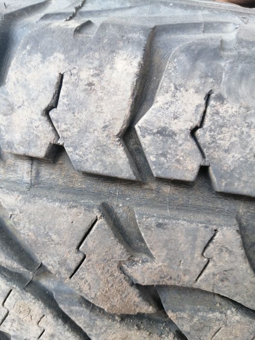 Резина бу А/Т шины