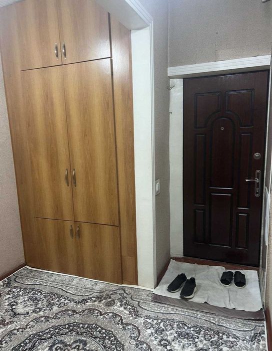Юнусабад15, 3/2/5, 70м2,Не Торец, Парковка для авто с навесом + подвал