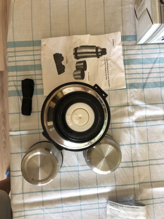 Термос- изотермична бутилка 1 л