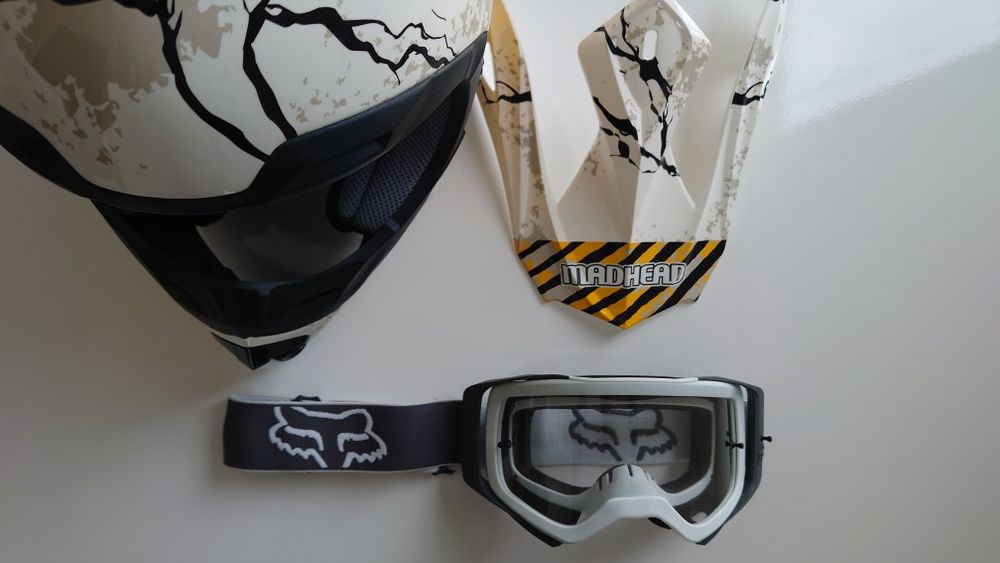 Индуру Крос мото ATV каска MADHEAD 1150 gr.  XXL 64 - M.L.XL. FOX очил