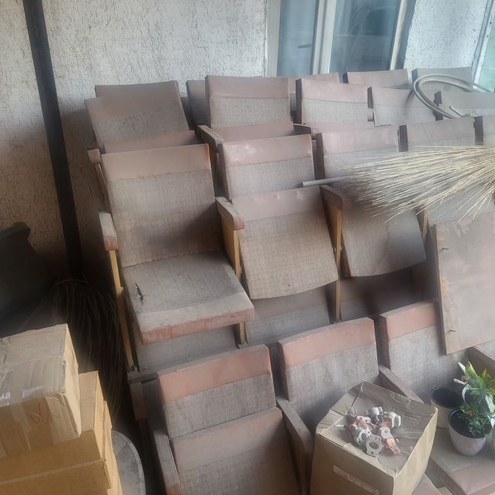 Стулья, бесплатно