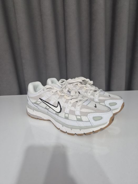 Nike P-6000  White/Metallic