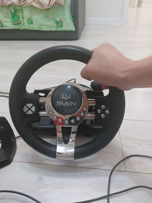 Игровой руль для ПК (Sven GC-W800)