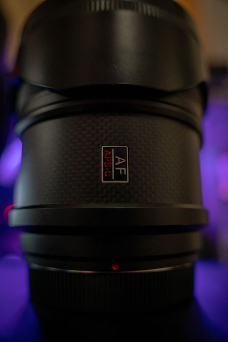 Обектив за Sony E mount 23mm f/1.2 Sirui Sniper series APS-C AF