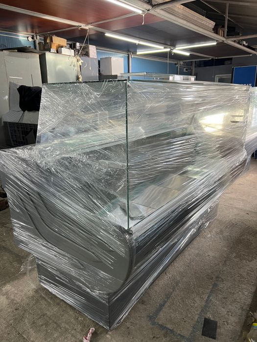 Vitrina frigorifica pentru produse proasptete