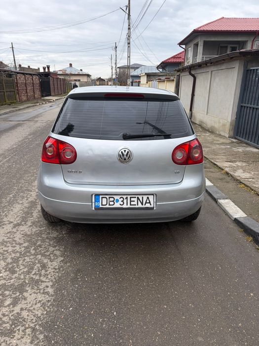 Golf 5 de vanzare