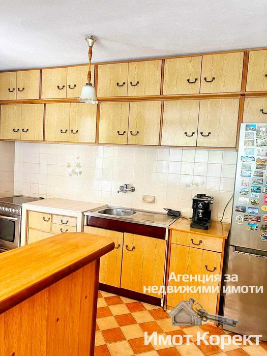 Продава се Четиристаен апартамент в Асеновград - 110 кв.м за 1791 €/кв.м - Снимка #8
