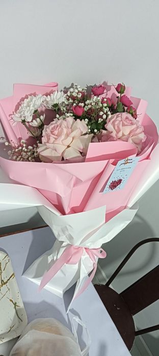 Продам цветы за 2000 тенге