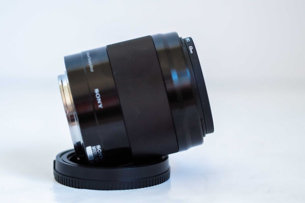 Obiectiv SONY E 50mm f1.8 OSS cu stabilizare de imagine