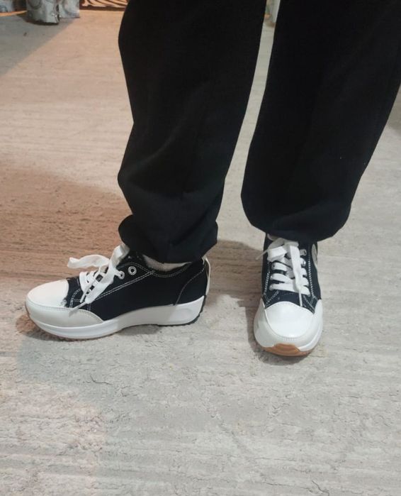 Супер модные фирменные(новые)