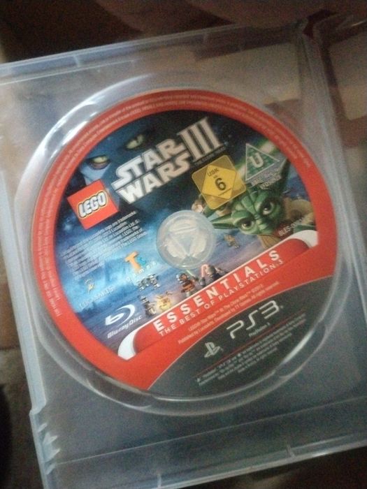 Vând PS3 . Funcționează perfect