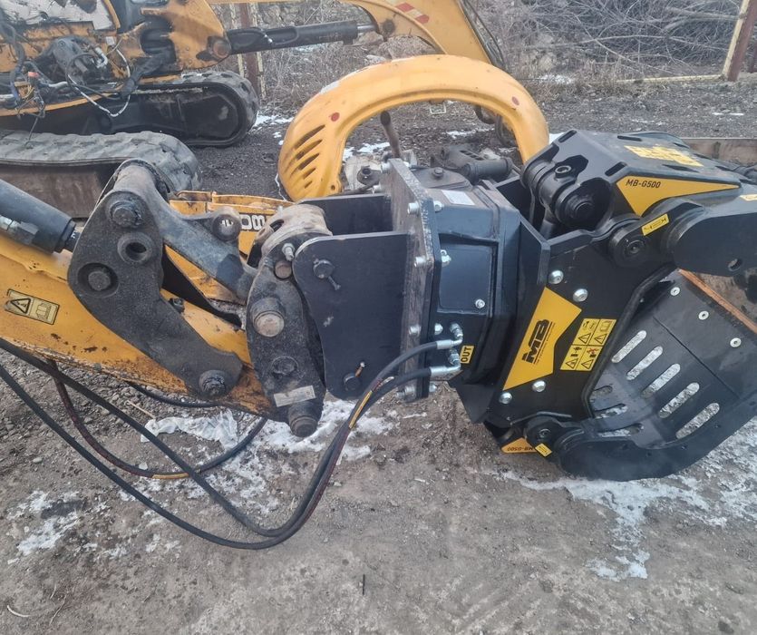 Cupa graifer  rotativ excavator 8 tone