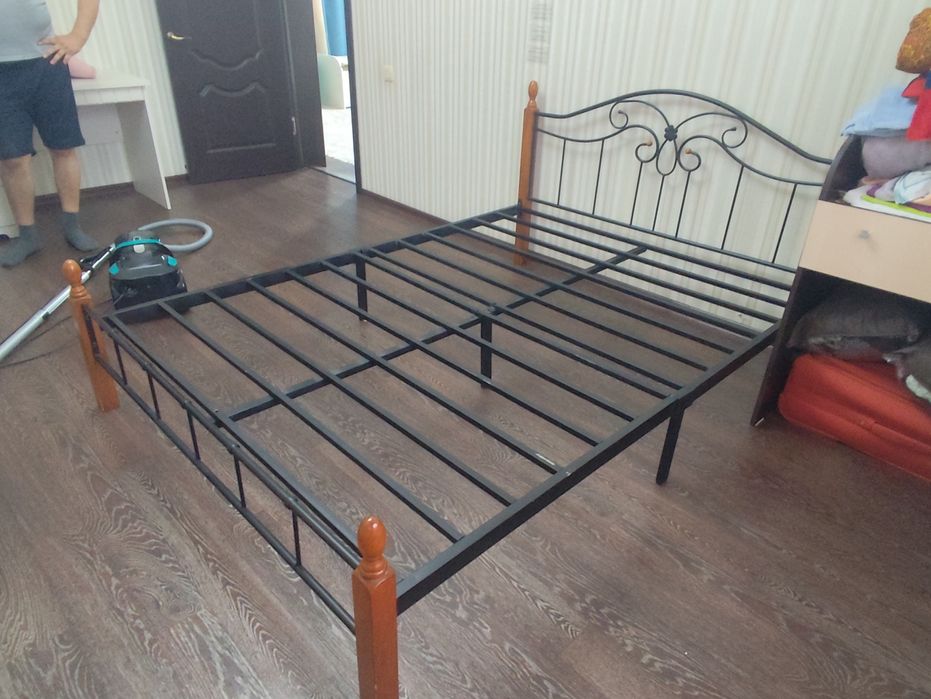 Продам кровать двуспалка