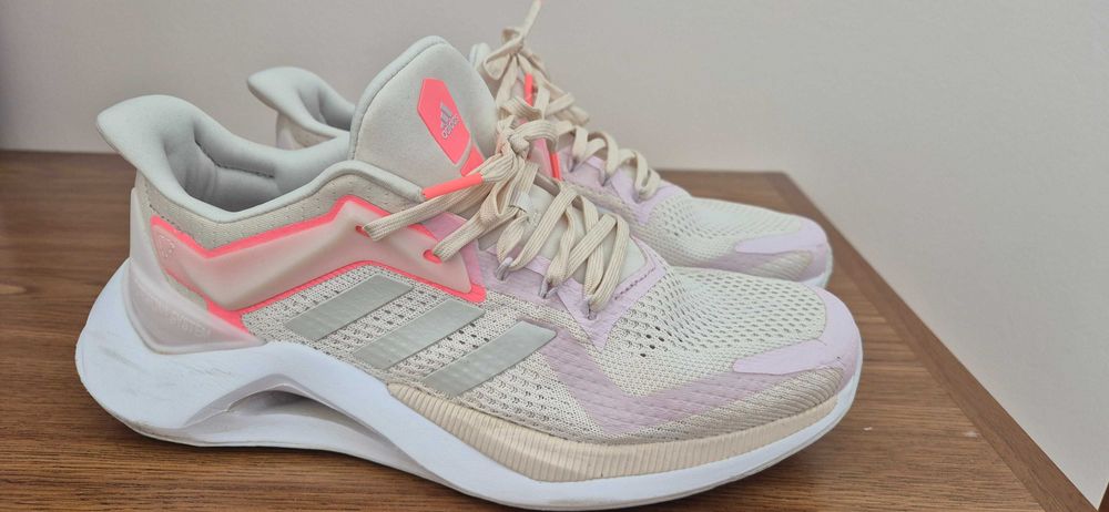 Дамски обувки Adidas alphatorsion 2.0 w