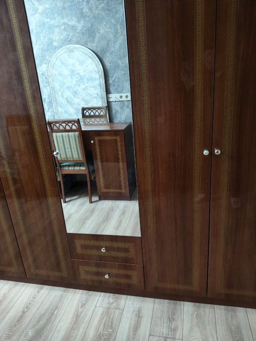 Мебель, кровать, стол