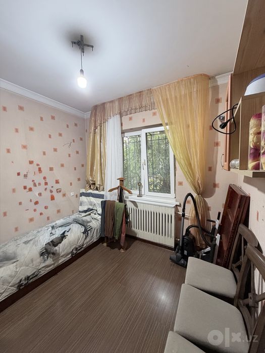 Продается 3 комнатная Лисунова 1
