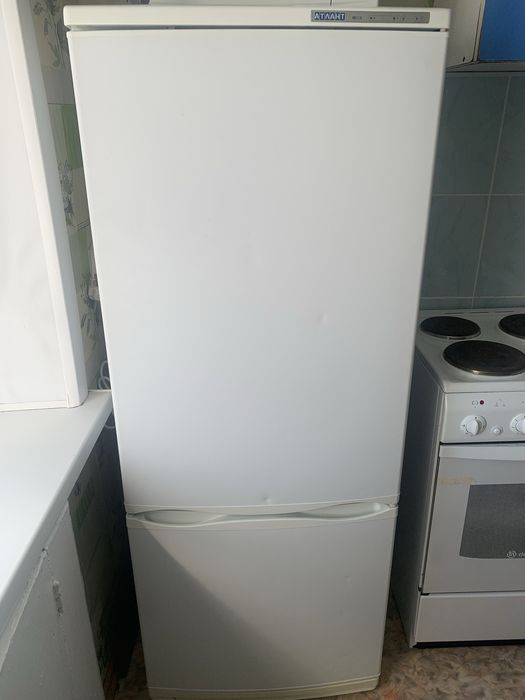 Продам плита холодилтник