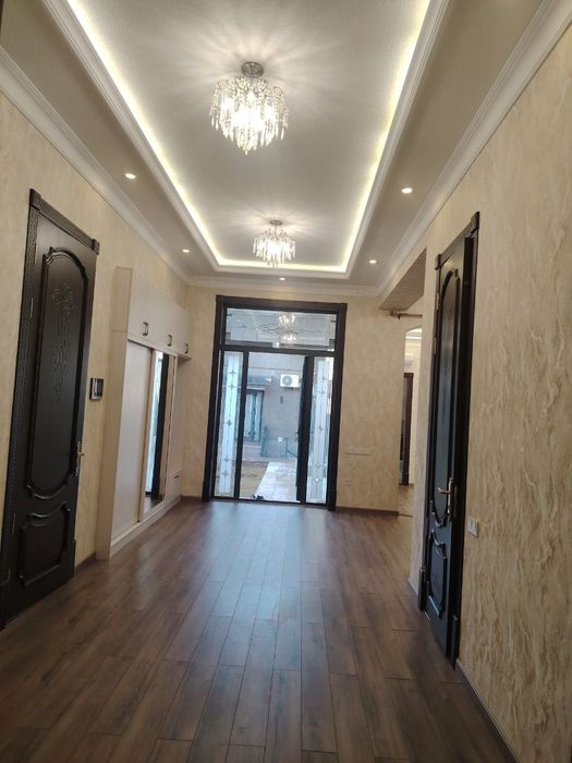 470000у.е Ипакчилик Евро Дом 6 сотик 6 комнатные