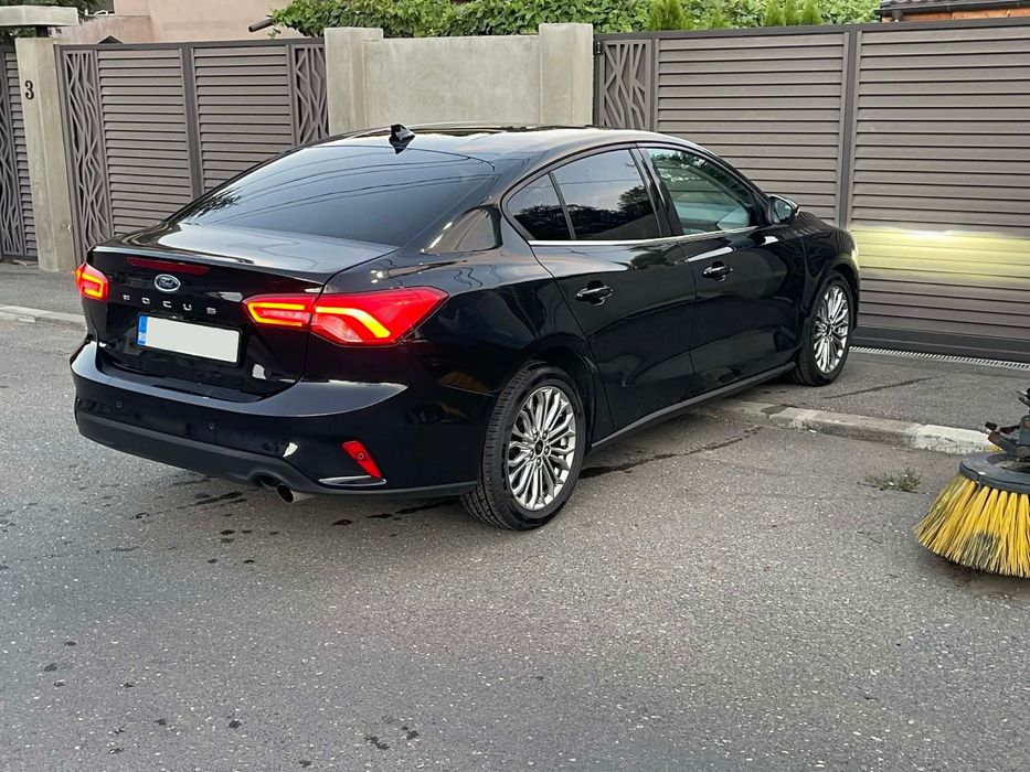 Ford Focus 1.0 Ecoboost Titanium Automata - Usor Avariat