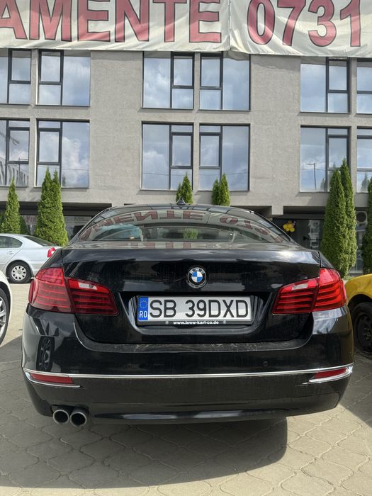 BMW Seria 5 , 525d Xdrive Luxury line