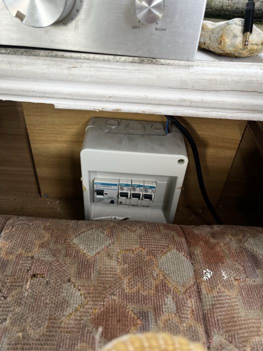 Продавам каравана