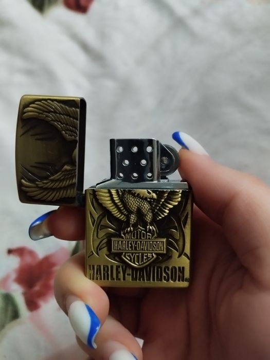 Продам зажигалку