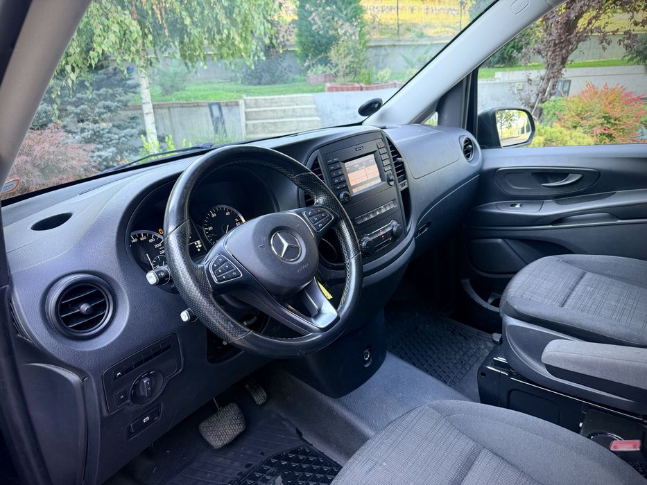 Mercedes Benz Vito 119d 190 CP Cutie 7G-Tronic Full Led! Garantie 12 Luni