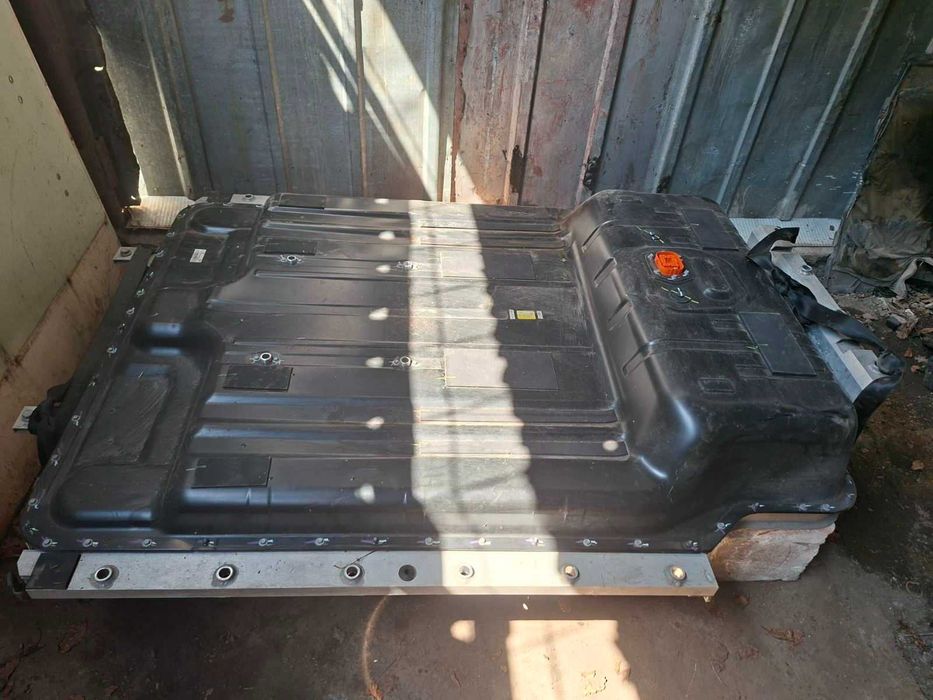 Продавам батерия за Хюндай Кона 2020година