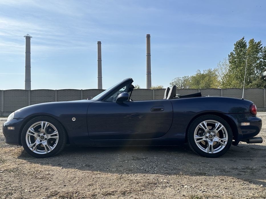 MAZDA MX-5 2000 — imagine 3