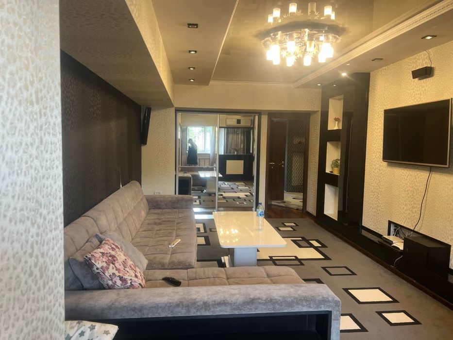 Срочно Сдаю свою квартиру на Лабзаке