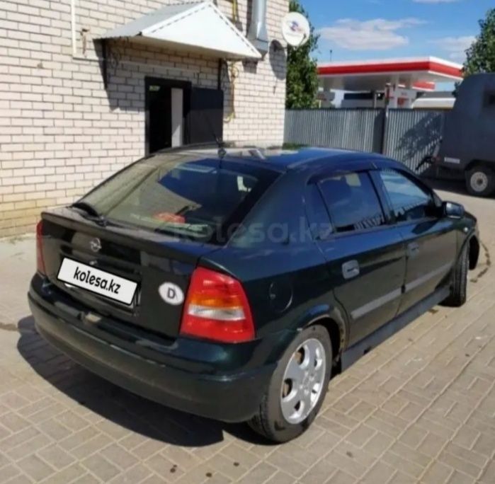 Опель астра  GGG 2001