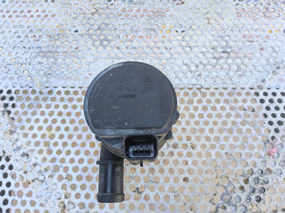 Pompa recirculare apa Renault 1.3 Dacia Duster Dokker Captur Arkana lodgy cod 144b06803r Scenic megane Nissan Qashqai clio