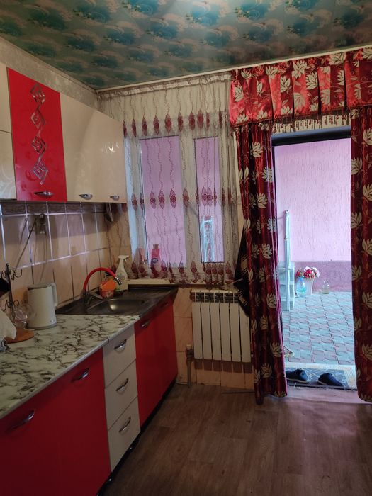 Продам дом 4 комнат