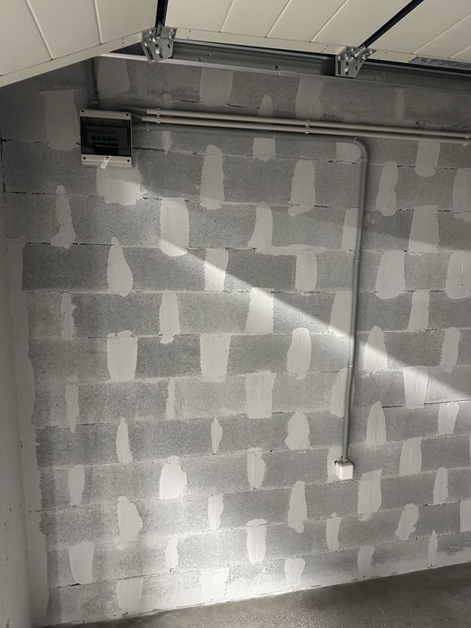 Дава се под наем Гараж / Паркомясто в София, ПЗ Хладилника - 21 кв.м за 135 € - Снимка #4