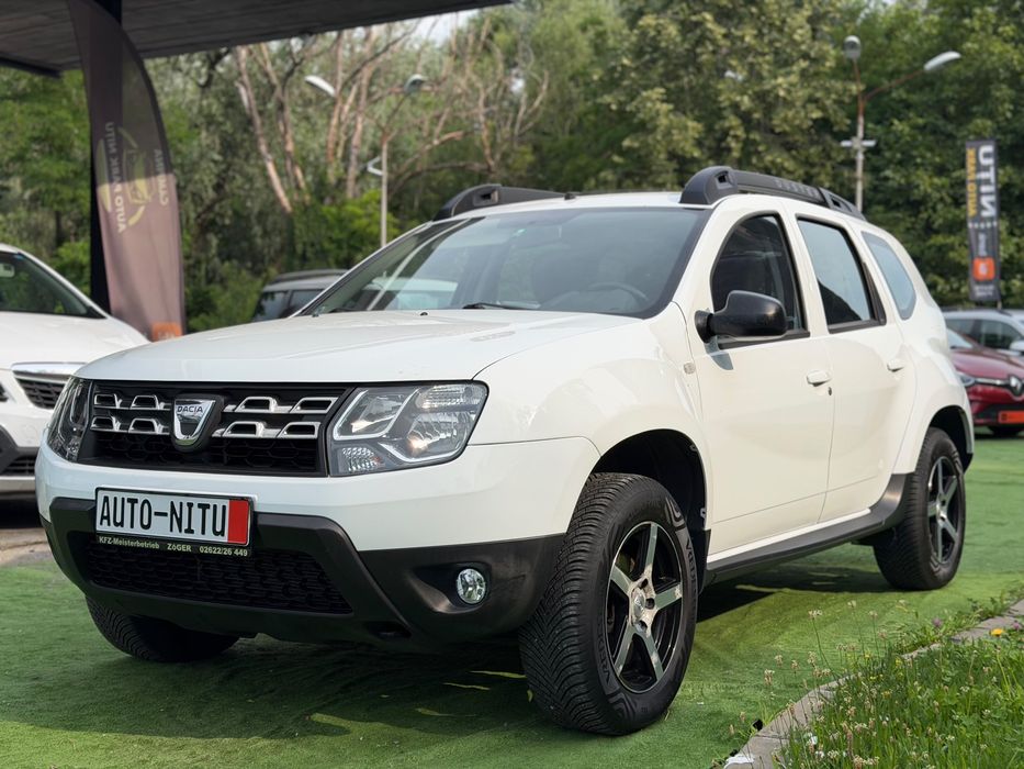 Dacia Duster 2016 si in Rate