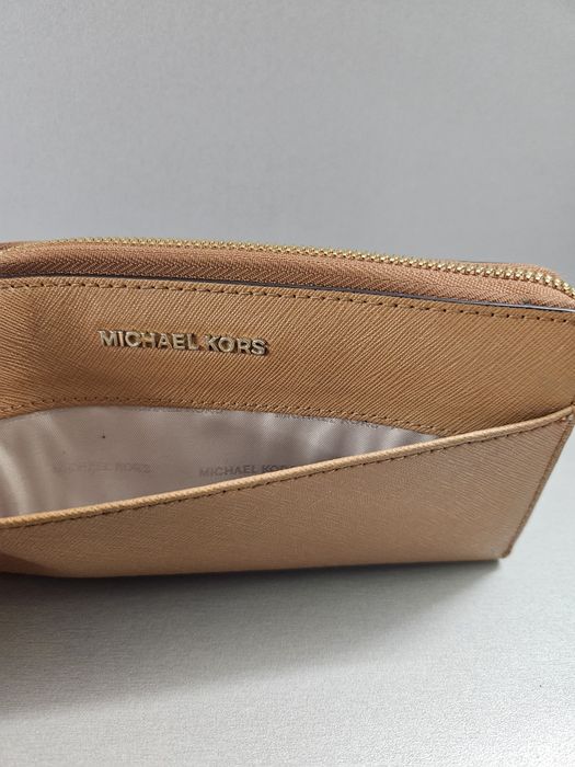 Оригинално портмоне Michael Kors