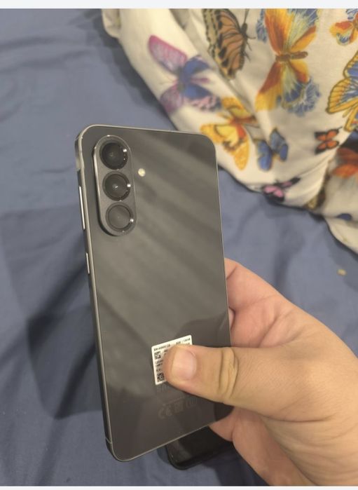 Самсунг А56 8/128