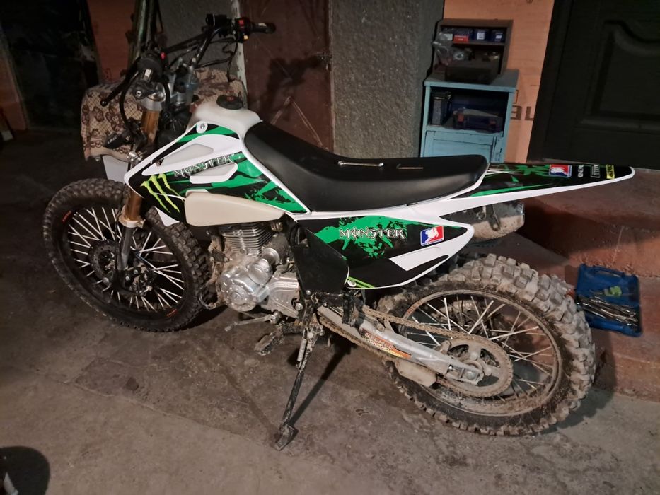 Эндуро 250 кубов