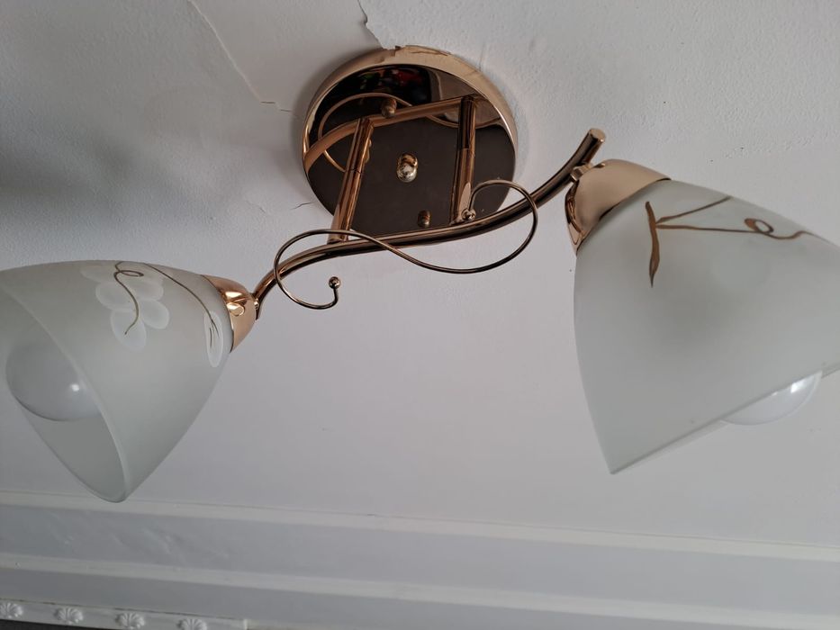 Продам люстры по 5000