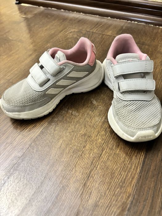 Кроссовки adidas оригинал