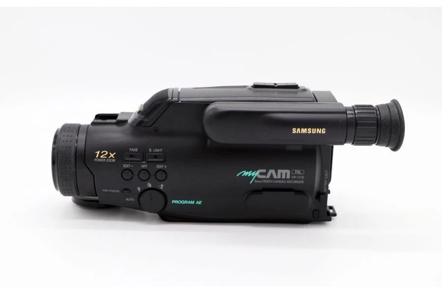 Видеокамера Samsung