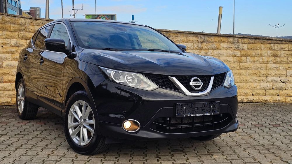 Nissan Qashqai An 2015~TEKNA~1.2TCe-115Cp~Navigatie~Camera~Dotat~Ireprosabil