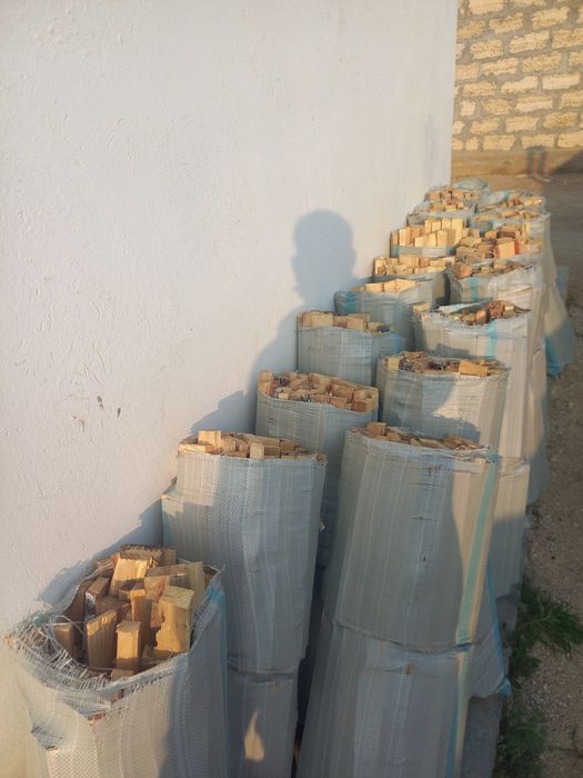 Дрова (Отын] плотных мешках