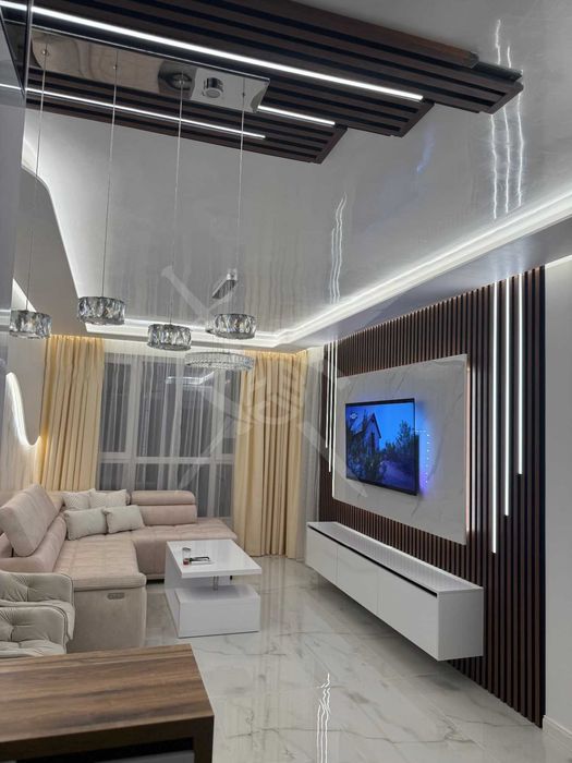 Дава се под наем Двустаен апартамент в Пловдив, Южен - 80 кв.м за 700 € - Снимка #6