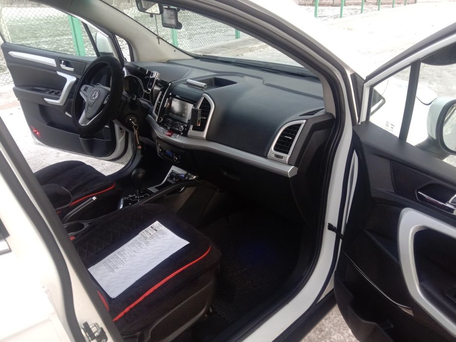 Продам JAC S3 2015 года